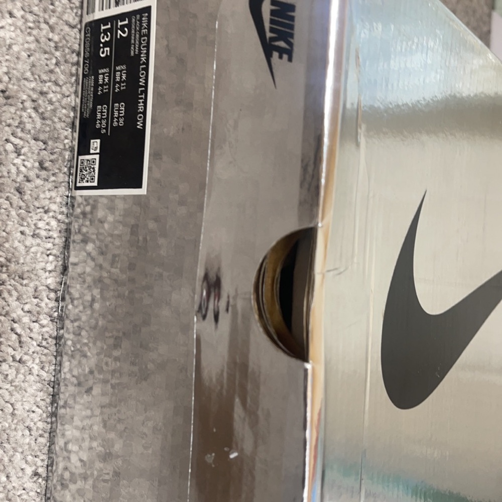 Nike dunk low off-white university gold - Picture 2 of 5